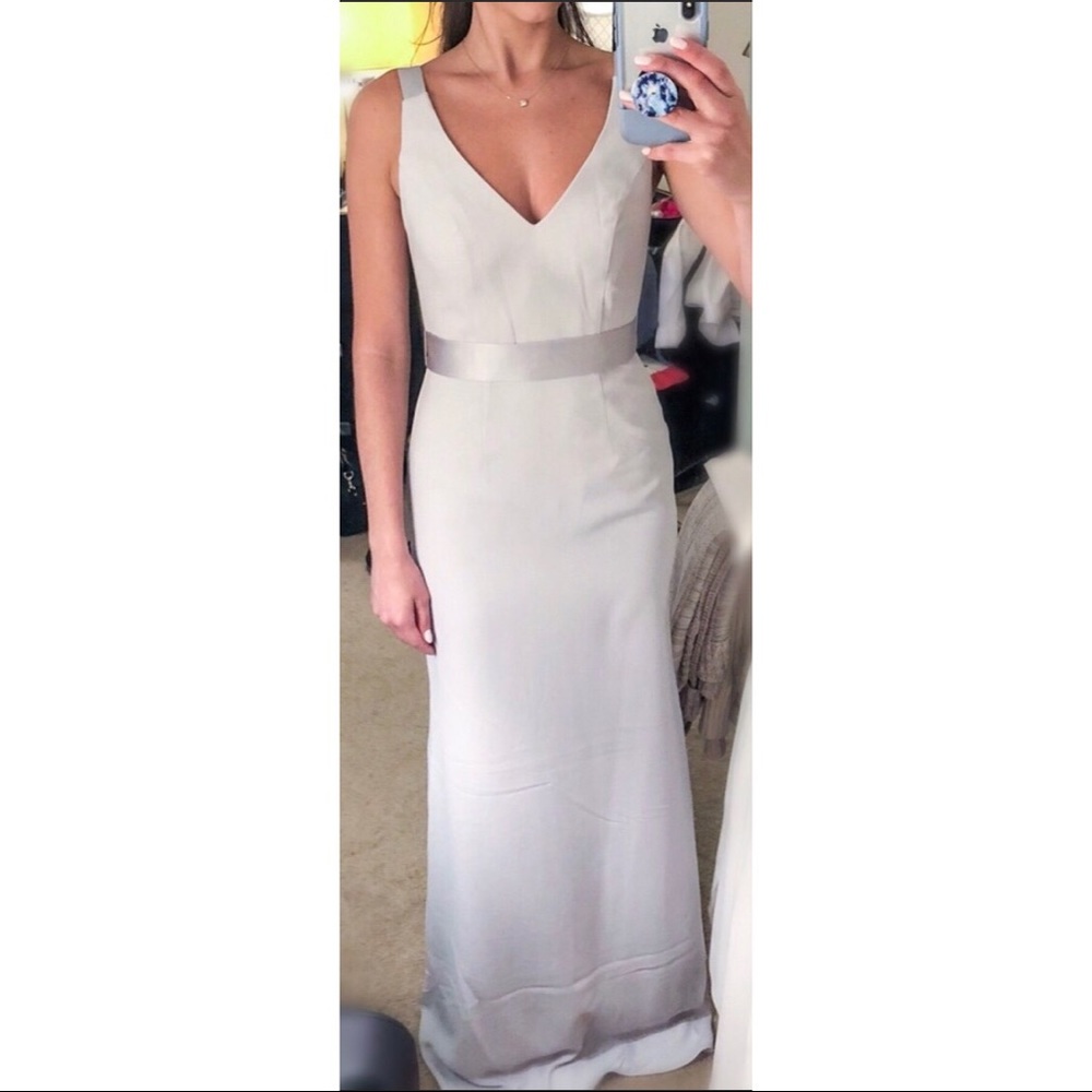 Beautiful VeraWang gown perfect for special events